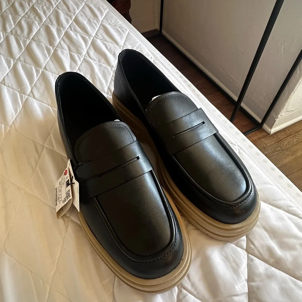 Men’s Zara loafers